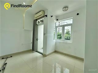 Ban công 2pn đầy đủ nội thất ngay lê đức thọ