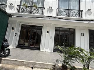 Yên hòa tài chính hơn 7 tỷ nhà mới xâyngõ rộng thoángmặt tiền 5,5m 5 tầng dt 35m nội thất đẹp