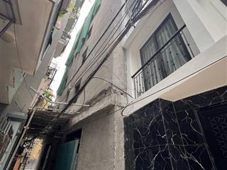 Bán nhà riêng tại yên hòa, 7,7 tỷ, 32m2, 3pn, 3wc, tiện ích đầy đủ