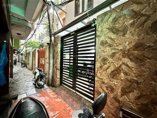 Cầu giấy, trung tâm vị trí đẹp nhà mới, cc mini 7 tầng thang máy  full nội thất  tài chính 17 tỷ
