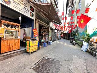 Siêu phẩm cầu giấymạt ngõ kinh doanh ô tô tránhdt 140m x 4 tầng dòng tiền nhỉnh 38 tỷ