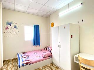 Phòng giá rẻ30m2cửa sổ thoángphan đăng lưutrường sa