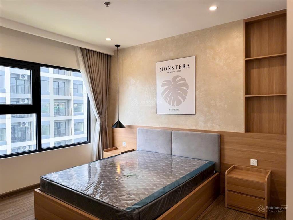 Cho thuê căn 3 phòng ngủ, nội thất siêu đẹp, giá 14 tr/tháng tại vinhomes smartcity  0987 789 ***