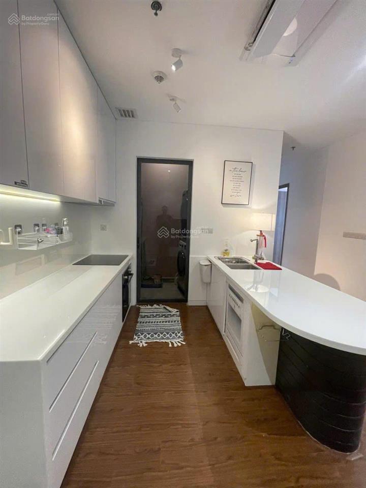 Nhà để ở, căn hộ 73m2, 2pn, 2wc, full nội thất cao cấp tại chung cư kingdom q 10, giá 20 triệu