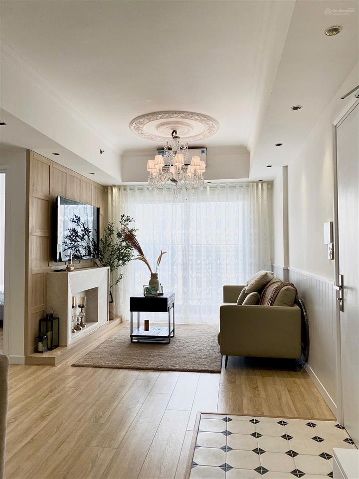 Bán căn góc 2pn  tháp 5  7tỷ89  77m2  sổ hồng trao tay