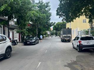 Bán gấp nhà 9.2x21m, giá 25.5tỷ, mt đường số p. tân quy quận 7