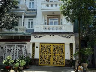 Bán nhà 1 trệt 2 lầu kdc nam long, cần thơ