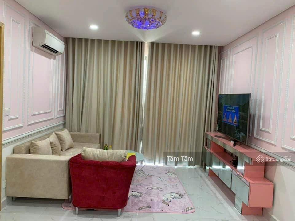 Gửi bán từ chính chủ cc bàu cát 2, q. tân bình, dt 72m2, giá 1 tỷ 650, nội thất cơ bản, shr