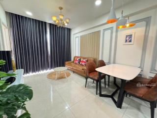 Chính chủ bán gấp ch garden gate, q. phú nhuận, dt 77,8m2, 2pn2wc, giá 2 tỷ 220, tặng nội thất, shr
