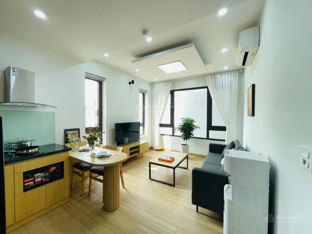 Chính chủ ct căn hộ mới 100%  full nội thất  1pk 1pn ngõ 3m đội cấn ba đình  có thang máy balcon