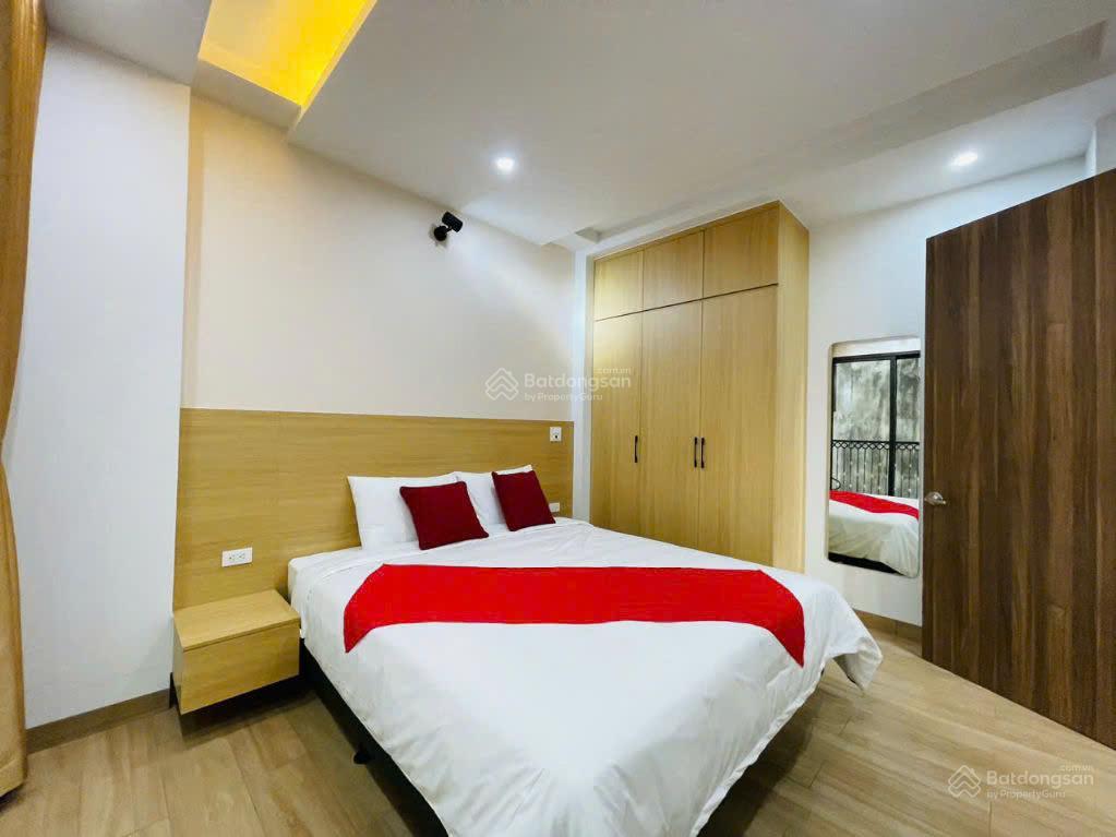 Chính chủ ct căn hộ mới 100%  full nội thất  1pk 1pn ngõ 3m đội cấn ba đình  có thang máy balcon