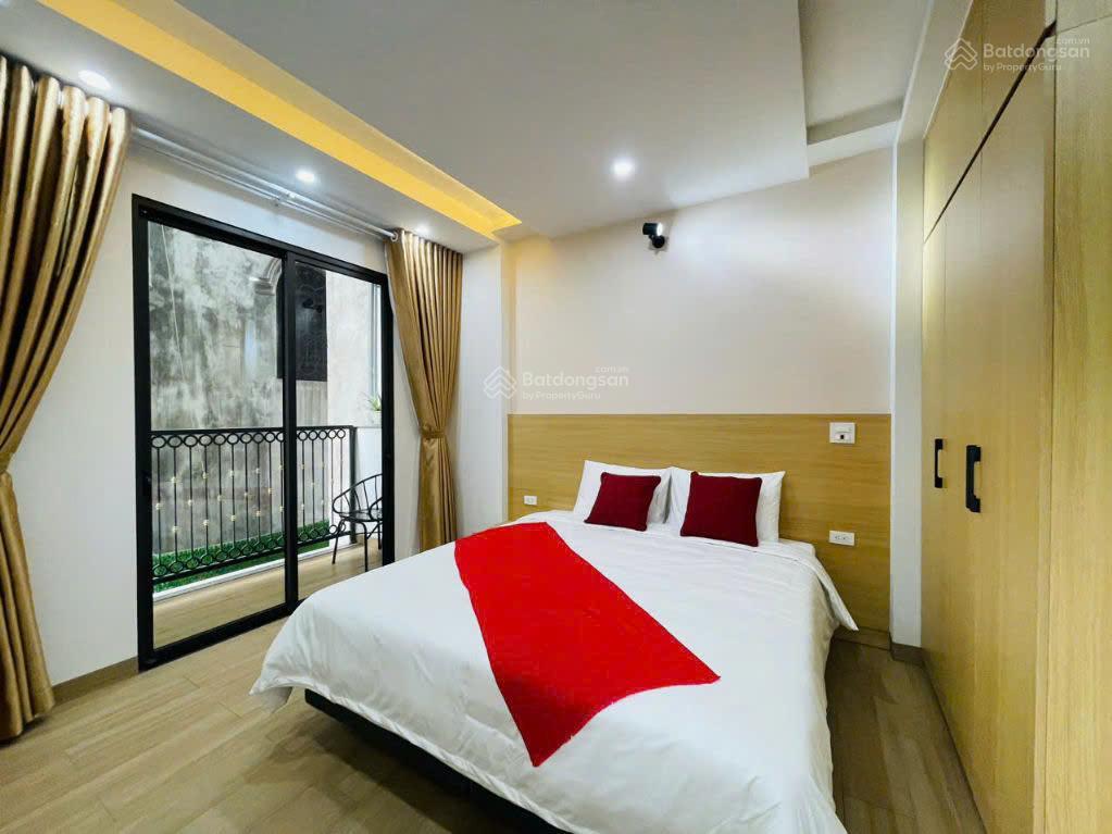 Chính chủ ct căn hộ mới 100%  full nội thất  1pk 1pn ngõ 3m đội cấn ba đình  có thang máy balcon