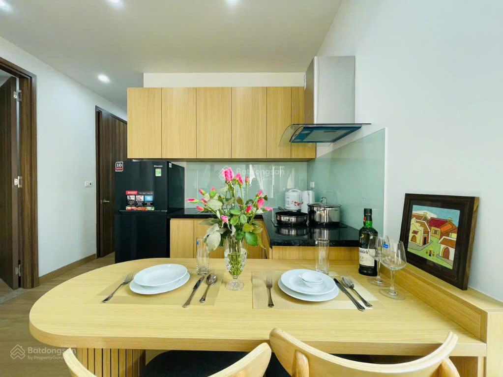 Chính chủ ct căn hộ mới 100%  full nội thất  1pk 1pn ngõ 3m đội cấn ba đình  có thang máy balcon