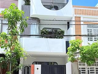Siêu phẩm nhà phố trung tâm quận 3  full nội thất luxury  sẵn sàng dọn vào ở ngay