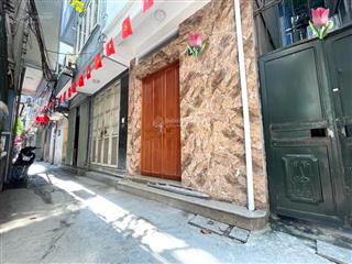 Ba đình  vĩnh phúc đội cấn  nhà đẹp cách đường2 ôtô tránh 50 m