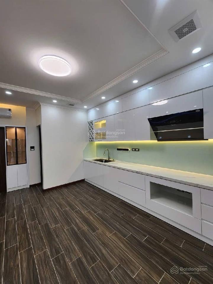Bán nhà phố kim mã 70 m2  6 tầng  thang máy  7 phòng ngủ  nhà mới xây dựng tiêu chuẩn smathome