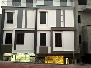 Cần Bán Nhà Lô Góc 4 Tầng Mới Xây Tại Ngõ 46 Lạch Tray – Trung Tâm Hải Phòng – Sân Cổng