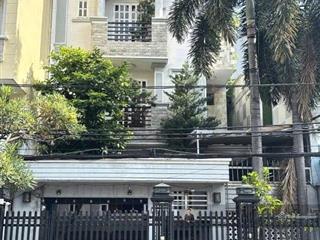 Bán biệt thự đường hoa lan, quận phú nhuận  dt9x20m  hầm 3 tầng  hđt120trđ  giá 57 tỷ