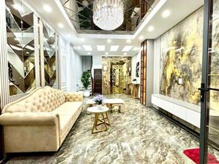 Minh khai, hàng xóm timecity  vị trí đẳng cấp  dt 60m2  5 tâng  giá 9,8 tỷ