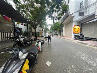 Trần đại nghĩa ô tô đỗ cửa  dt 40m  5 tầng  mt 4,5m  giá 9,89 tỷ