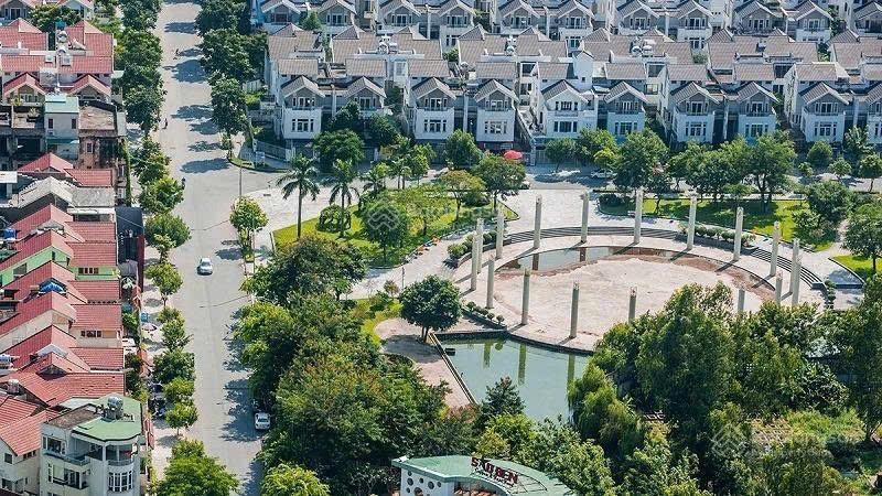 Toà nhà 8 tầng, thông sàn , thang máy, pccc chuẩn, sổ đỏ chính chủ