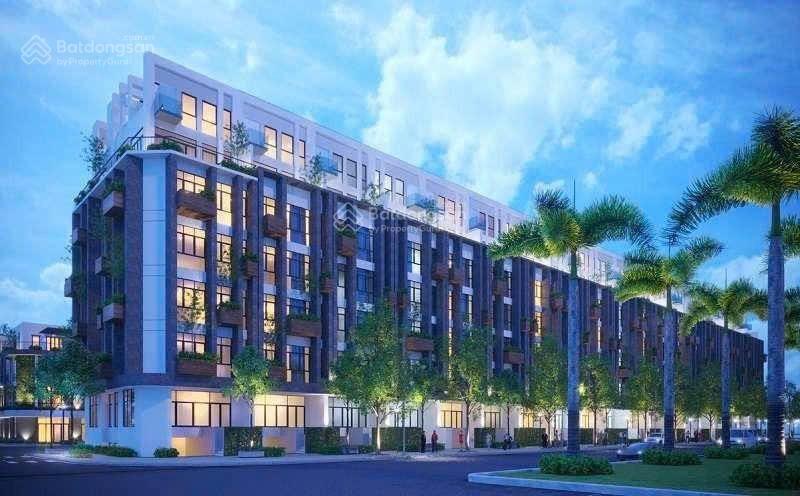 Toà nhà 8 tầng, thông sàn , thang máy, pccc chuẩn, sổ đỏ chính chủ