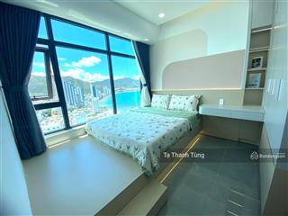 Chỉ 3ty800 căn hộ sang trọng nằm giường ngắm biển tầng cao