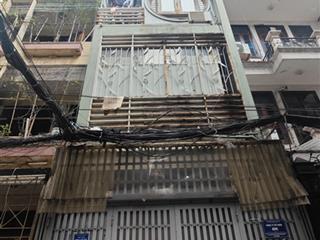 Nóng cho thuê nhà nguyên căn phố giảng võ diện tích 100mx5tầng, mt 5m nằm gần ga cát linh