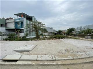 Cần bán lô đất góc đẹp ngay trung tâm quận liên chiểu đường 10m5 giá 56tr/m2