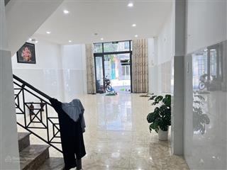 Bán nhà 2 tầng, gần biển đường nguyễn thuý 7m5