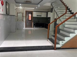 Bán nhà 3 tầng cứng cáp đường hoà phú 3, vị trí cực đẹp giá đầu tư