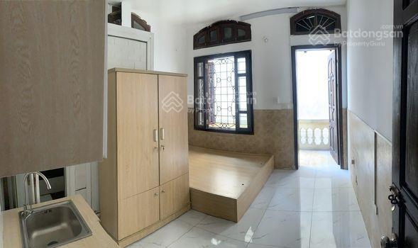 Cho thuê phòng mặt đường gp đối diện hồ linh đàm từ 2,4tr full đồ đh, nl, giường tủ, vskk