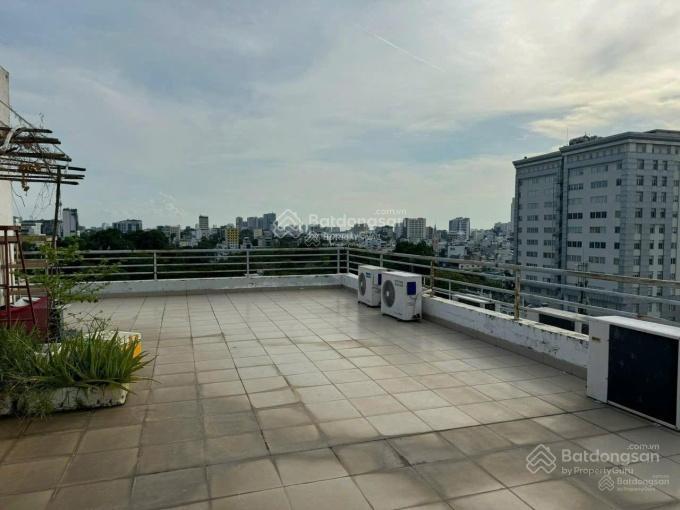 Chủ rất thiện chí! bán tòa nhà rẻ nhất quận 1 có hầm 10 tầng, dt (15x 35m) 4300m2 sàn, hđt 4%/năm