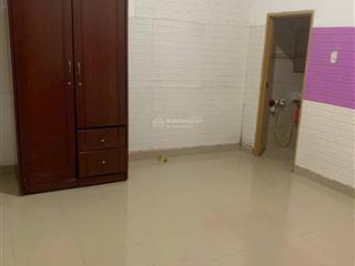 Bán tòa nhà 7 tầng thang máy mt lê quang định p14 bình thạnh. giá 25ty hdt 80tr