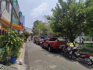 Bán chdv gần nguyễn thị thập p. tân phong q.7 đường lớn hầm thang máy thu nhập 55tr/th 13 tỷ