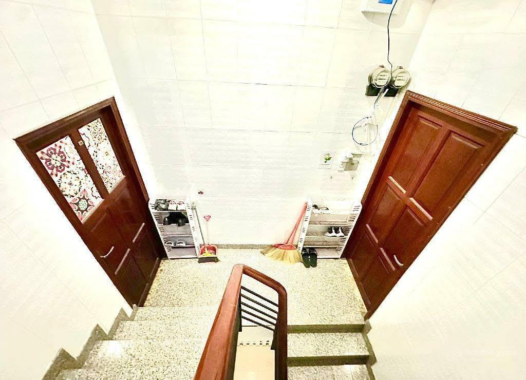 Bán chdv  hẻm xe hơi  lâm văn bền  p. tân kiểng  q. 7  ngang 4,6m  thu nhập cao  nhỉnh 10 tỷ