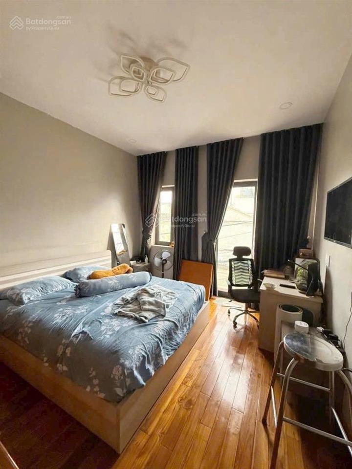 Bán gấp nhà 2 tầng  hxh sát tttm giga mall pvđ  ngang 4.5m  p. hiệp bình chánh  nhỉnh 5 tỷ (tl)