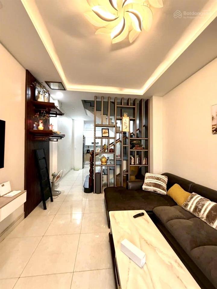 Bán gấp nhà 2 tầng  hxh sát tttm giga mall pvđ  ngang 4.5m  p. hiệp bình chánh  nhỉnh 5 tỷ (tl)