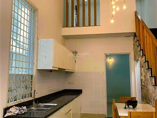 Nhà trệt lửng hẻm ô tô thông, gần nhiều đại học lớn  chỉ 3.25 tỷ
