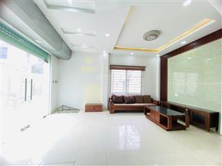 Quang trung  hà đông lô góc 2 thoáng  full nội thất  mặt tiền khủng 5,7m x 4 tầng  giá chỉ 5 tỷ