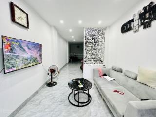 Nhà âu cơ tây hồ dt 40.6 / 46m2 nhà 3 tầng mặt tiền 3,2 m giá 3,3 tỷ đã có nhà tây hồ