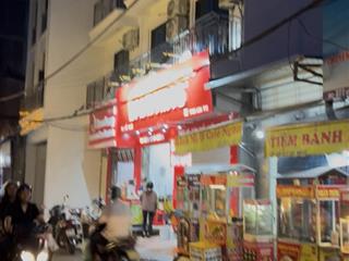 Nhà mặt đường cổ nhuế 94m2, 3,5 tầng mặt tiền 5,2 m kinh doanh sầm uất