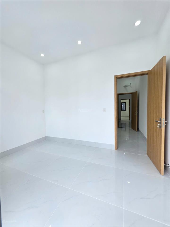 Bán nhà mới 1t2l 4x15m hoàn công, đường n4 kdc phú gia huy, full nội thất