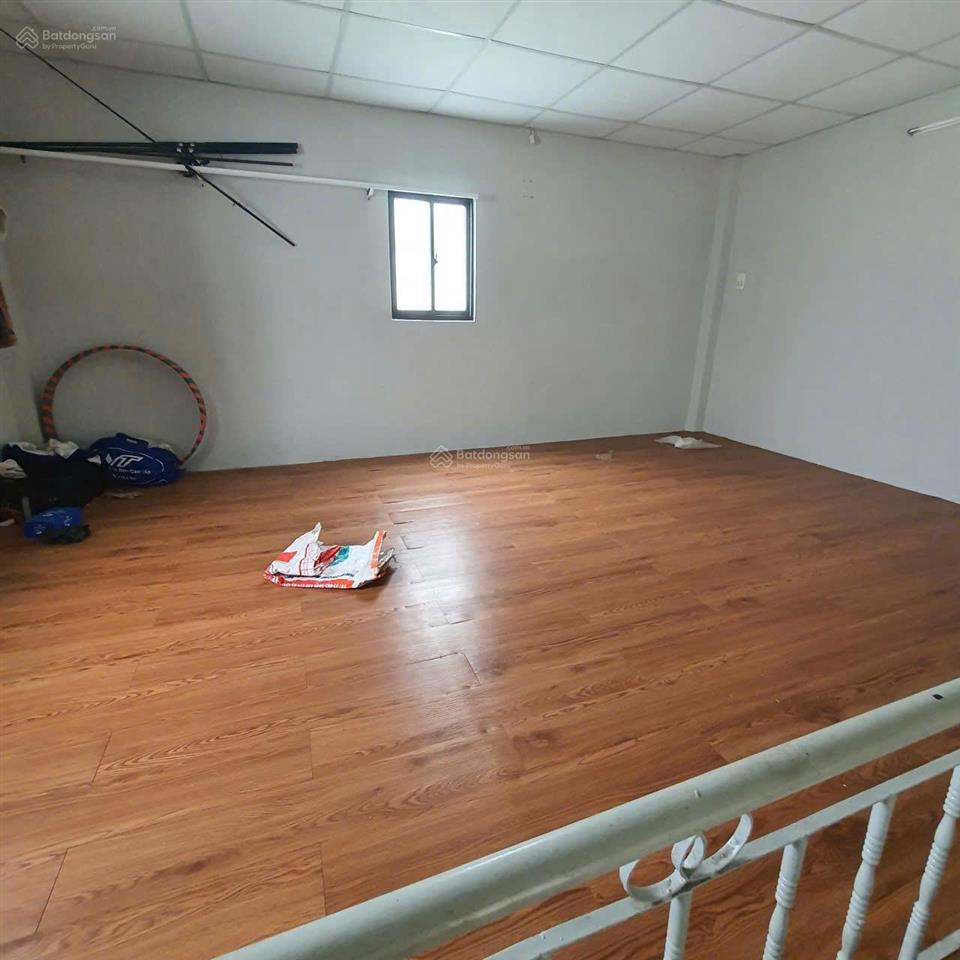 Bán nhà cấp 4 (6.3x16m), đường số 1 kdc sóng thần 2, đang thu 8tr/th