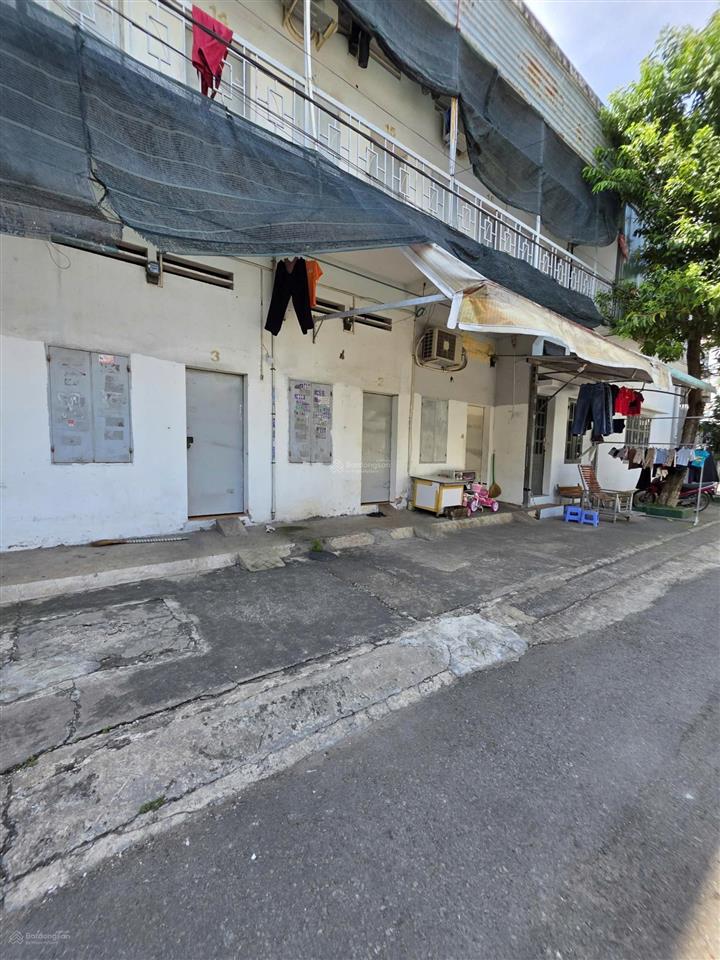 Bán nhà cấp 4 (6.3x16m), đường số 1 kdc sóng thần 2, đang thu 8tr/th