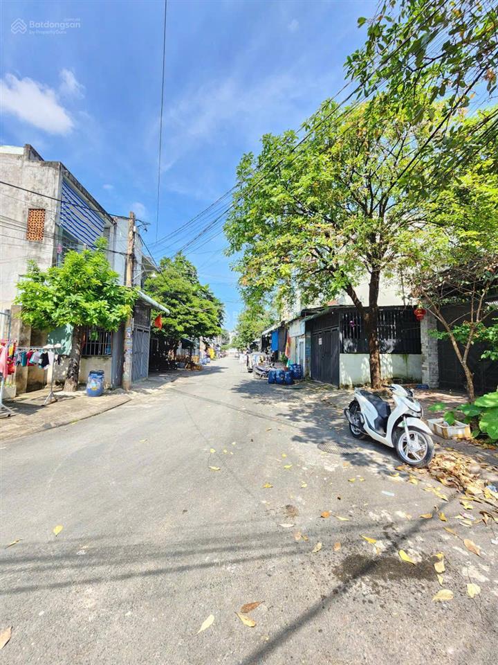 Bán đất 5x20m, gần đường nguyễn tri phương p. an bình gần chợ dĩ an 2
