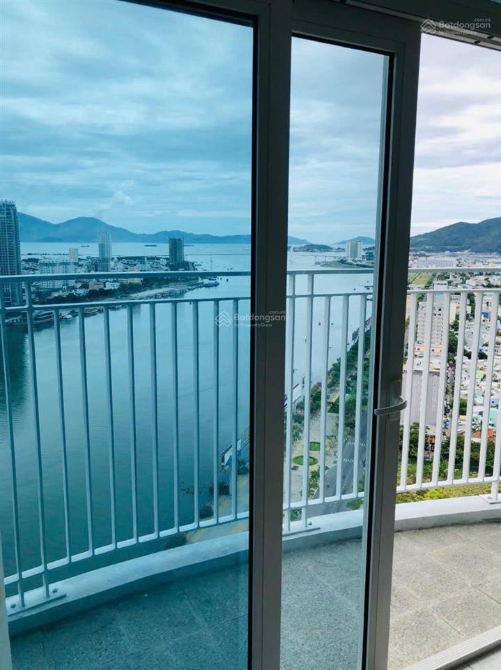 Bán nhanh căn hộ azura 2 view sông hàn, giá 8tỷ6 chỉ còn một căn duy nhất