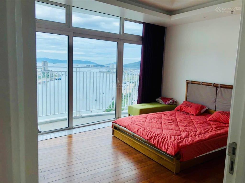 Bán nhanh căn hộ azura 2 view sông hàn, giá 8tỷ6 chỉ còn một căn duy nhất