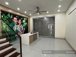 Chính chủ cho thuê lk an hưng 20 tr full nội thất khách vào luôn ' 0977 180 ***
