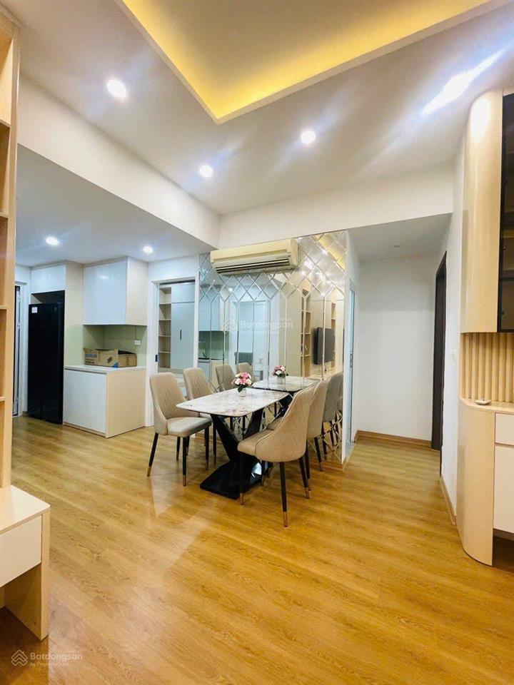 Bán căn sổ đỏ toà ct4bx2 linh đàm dt 78m2 3 ngủ 2 vsinh. nội thất mới đầy đủ như hình bc view